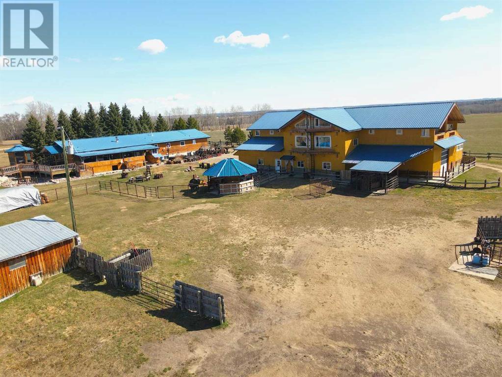 45040 421a Township, Rural Ponoka County, Alberta  T0C 2J0 - Photo 1 - A2213198