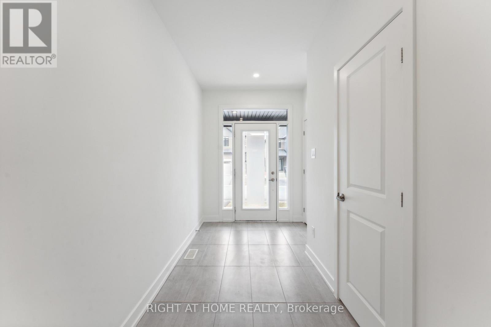 Property at 16 NETTLE CRESCENT image 3
