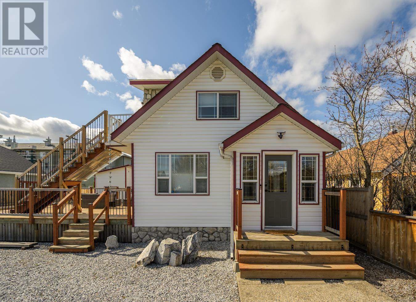 Property at 1675 5TH AVENUE image 1