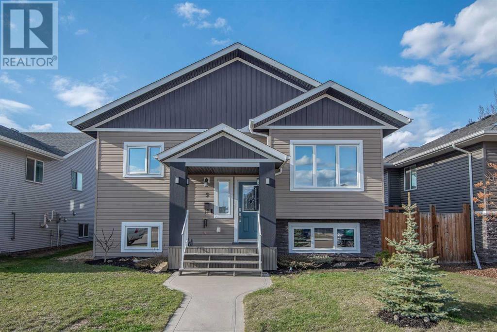 5 Cambridge Close, blackfalds, Alberta