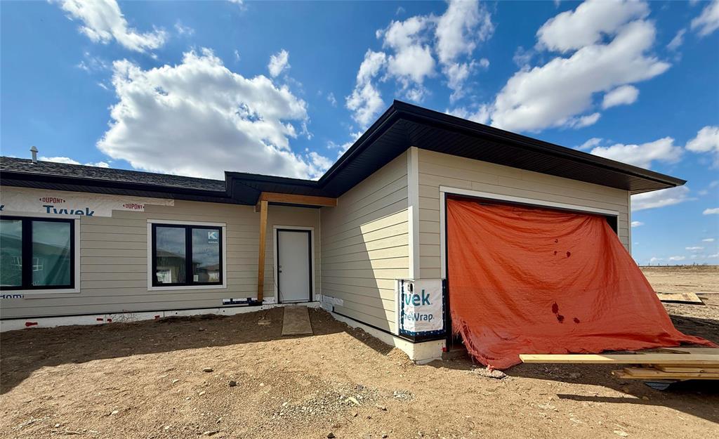 72 OUTBACK Drive, Brandon, Manitoba