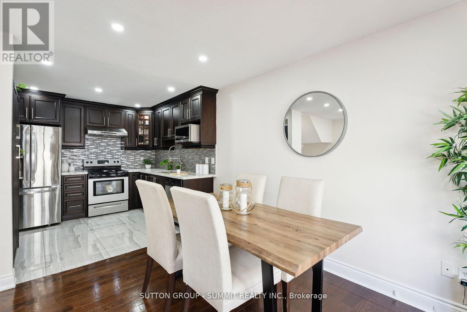 20 Lawrencetown Street, Ajax, Ontario  L1S 0B8 - Photo 11 - E12102755