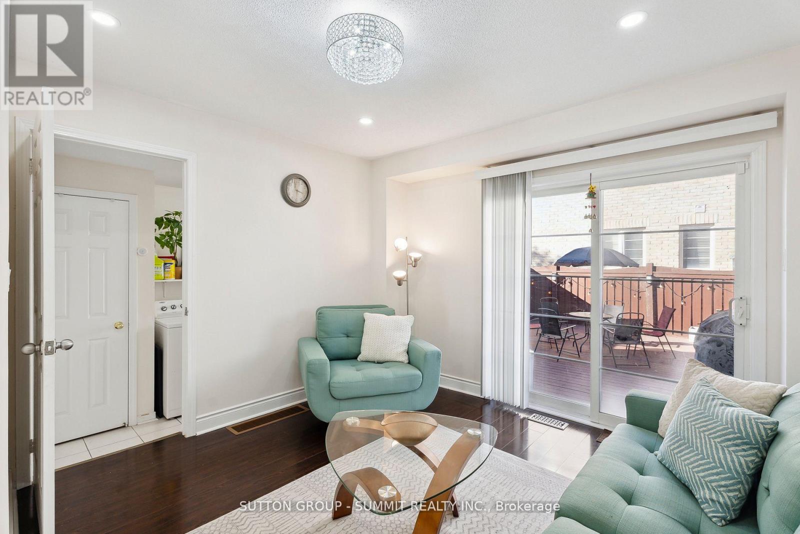 20 Lawrencetown Street, Ajax, Ontario  L1S 0B8 - Photo 6 - E12102755