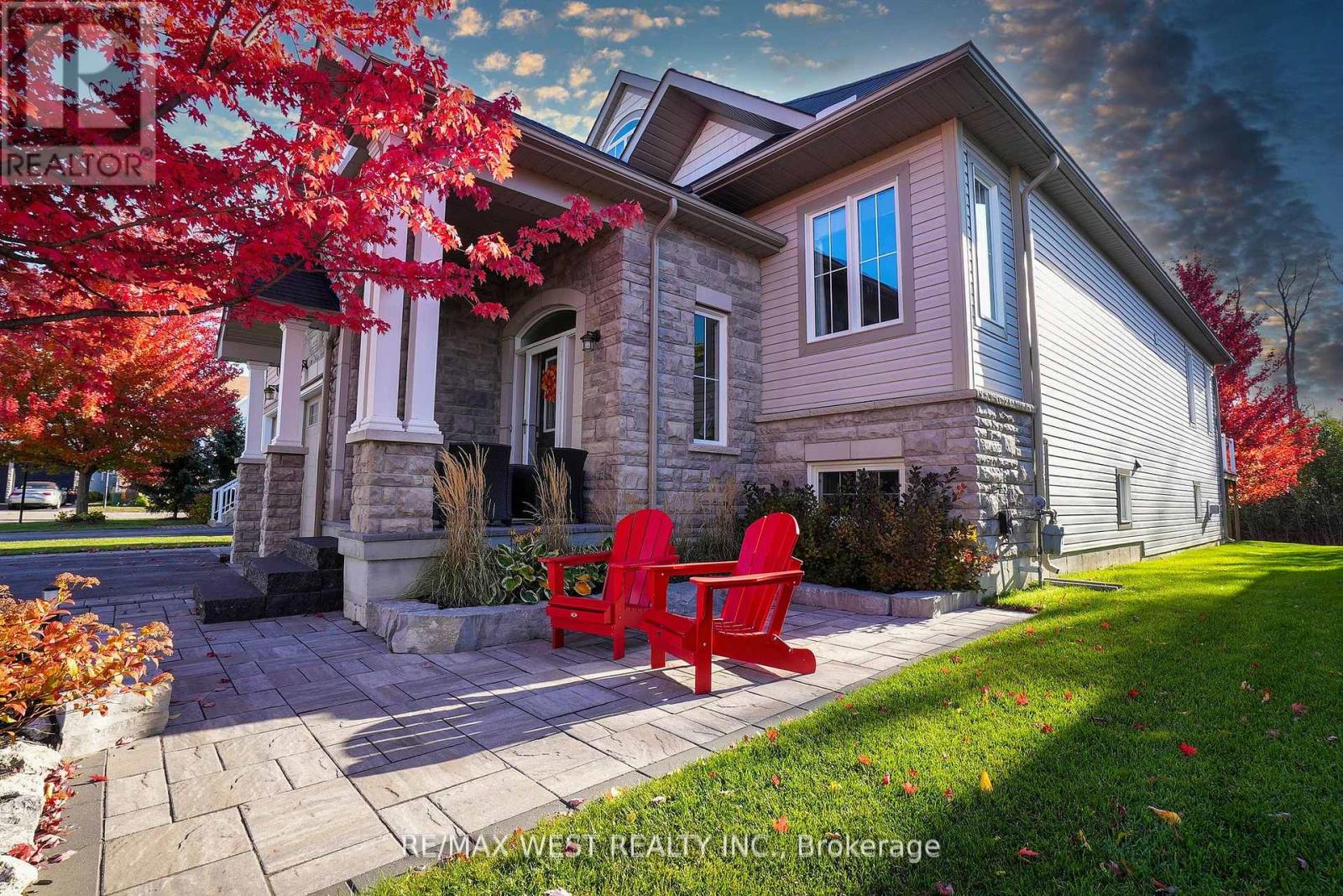 Property at 44 STARBOARD CIRCLE image 5
