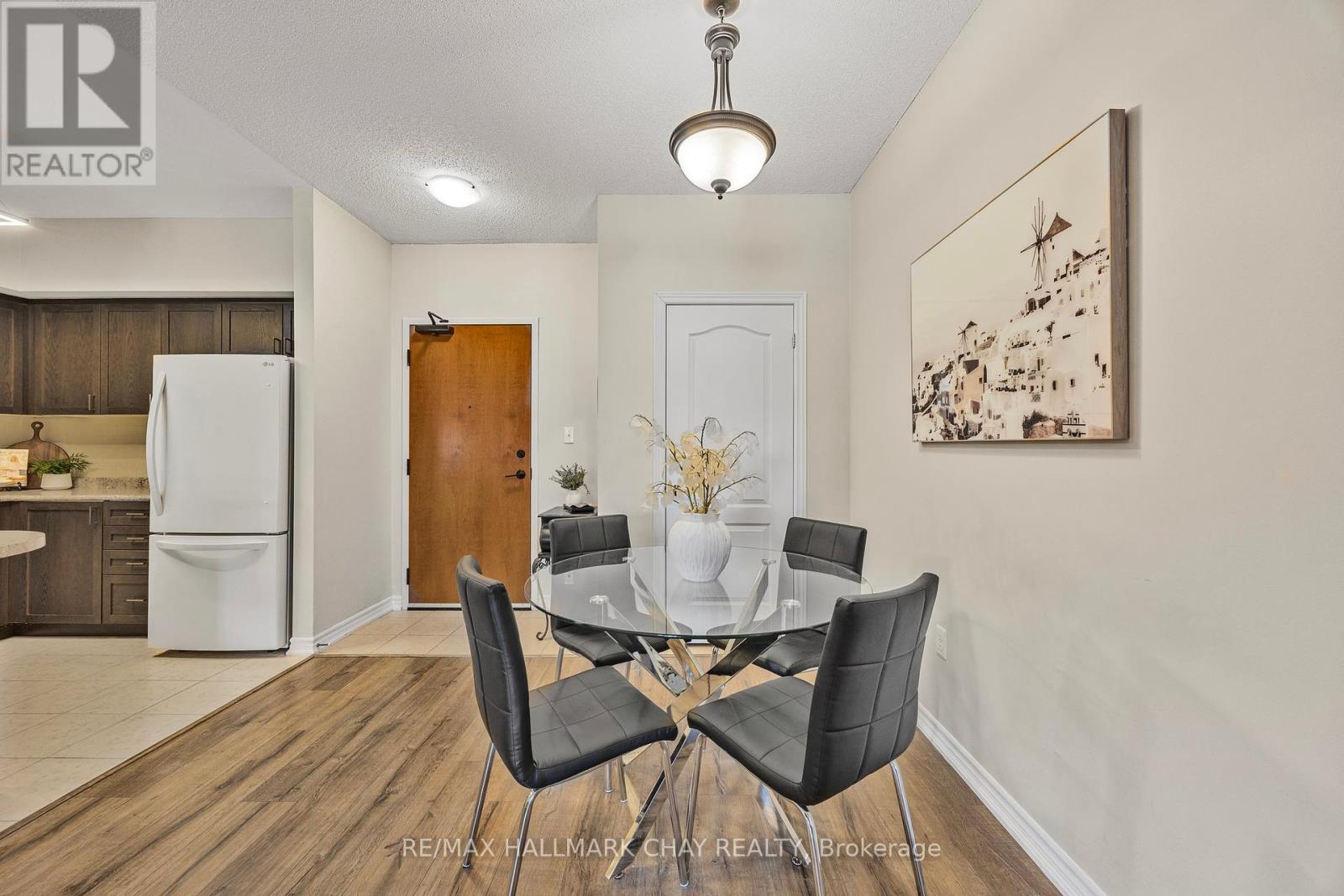 107 - 100 Dean Avenue, Barrie, Ontario  L9J 0H1 - Photo 6 - S12102802