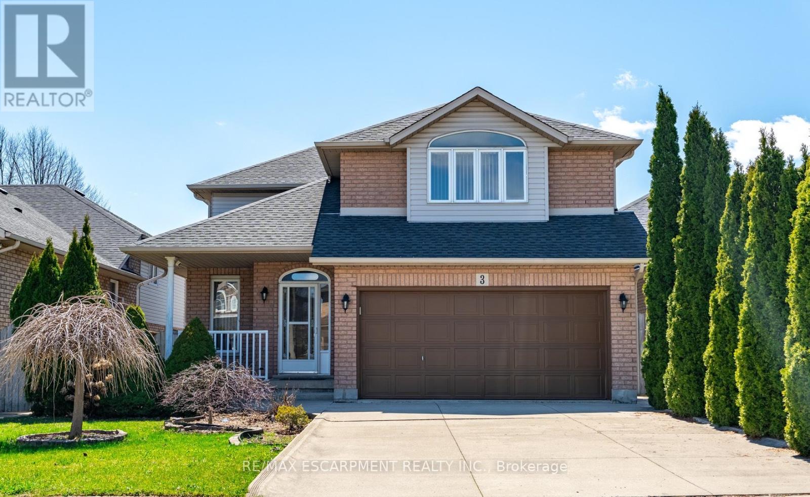 3 RESOLUTE DRIVE, Hamilton, Ontario