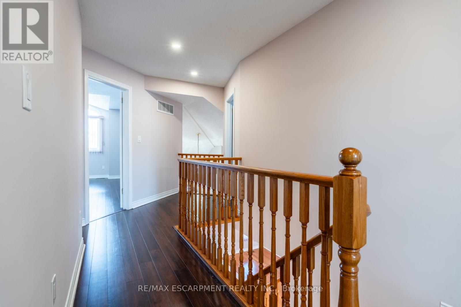 3 Resolute Drive, Hamilton, Ontario  L9A 5J6 - Photo 19 - X12102770
