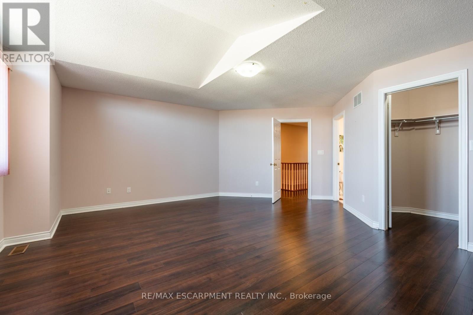 3 Resolute Drive, Hamilton, Ontario  L9A 5J6 - Photo 23 - X12102770