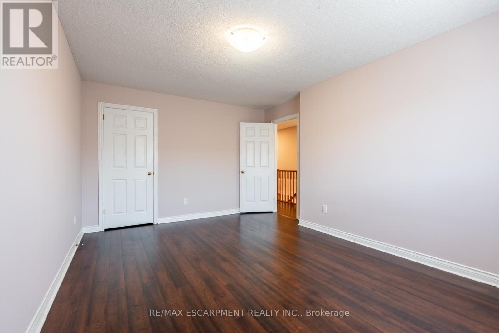 3 Resolute Drive, Hamilton, Ontario  L9A 5J6 - Photo 28 - X12102770