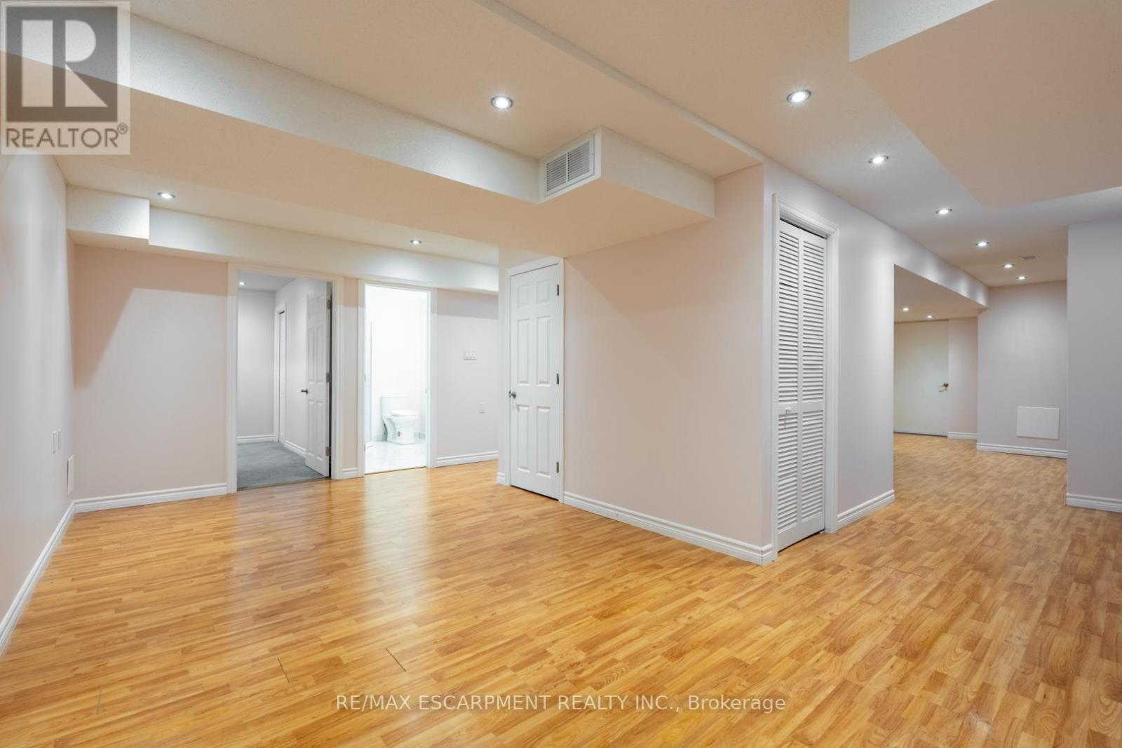 3 Resolute Drive, Hamilton, Ontario  L9A 5J6 - Photo 37 - X12102770