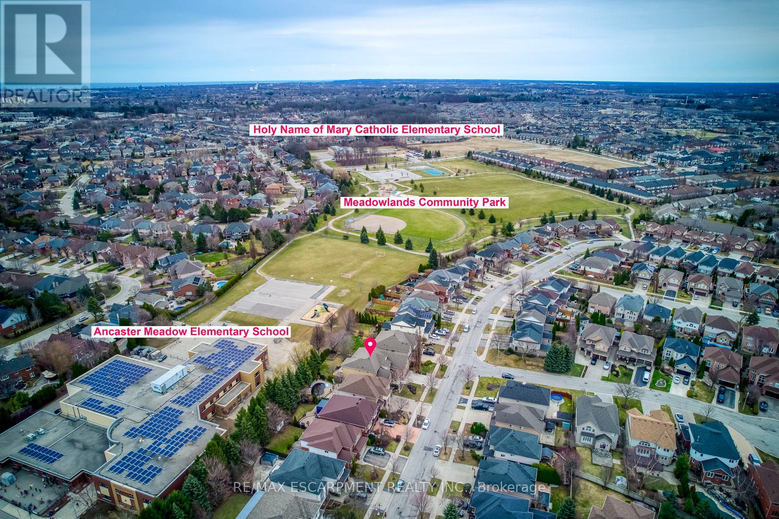 Property at 39 THOROUGHBRED BOULEVARD image 4