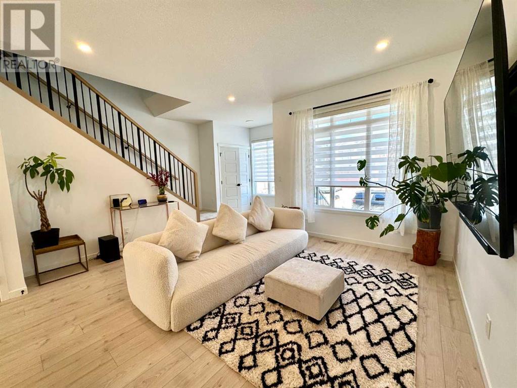 226 Edith Road Nw, Calgary, Alberta  T3R 2C7 - Photo 6 - A2214461
