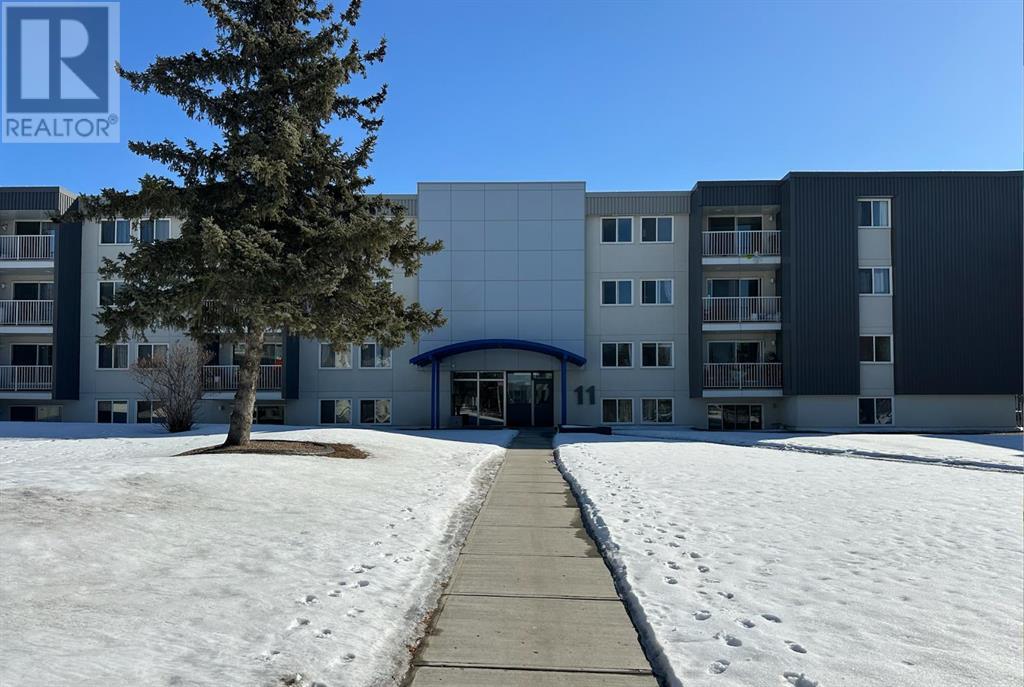 206, 11 Clearwater Crescent, Fort McMurray, Alberta