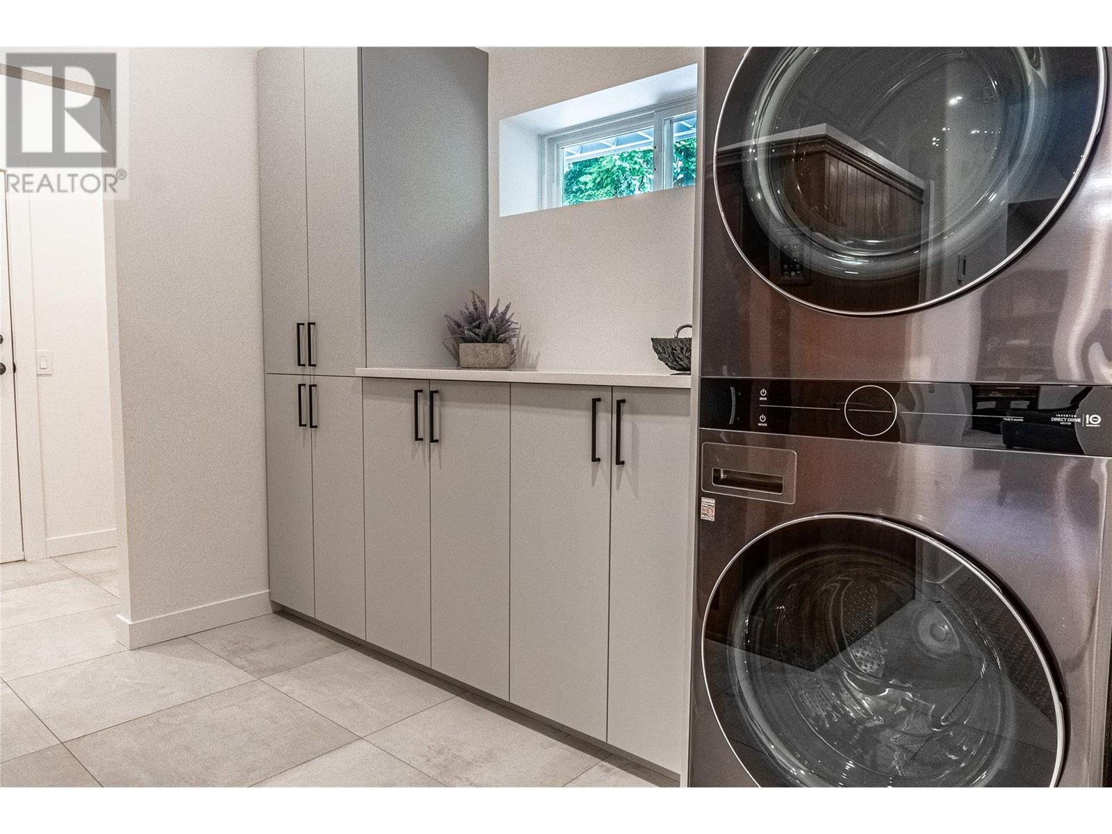 5538 Lakeshore Road, Kelowna, British Columbia  V1W 4J4 - Photo 61 - 10344679