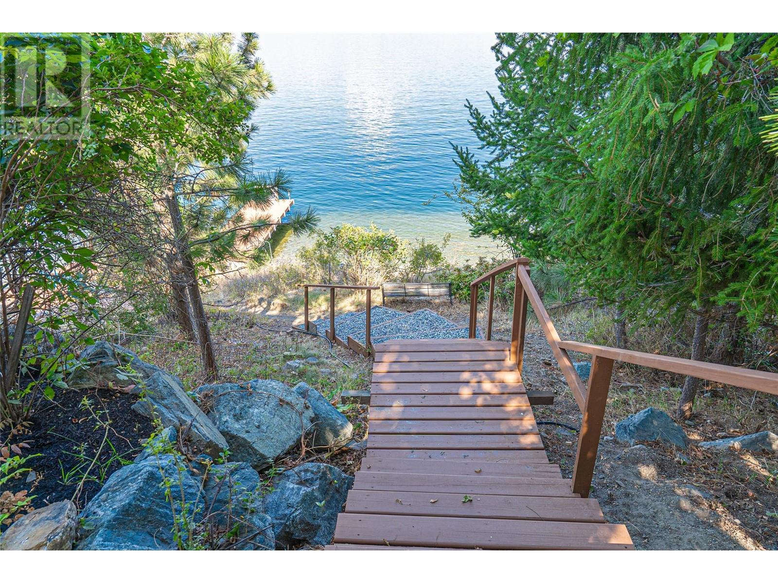 5538 Lakeshore Road, Kelowna, British Columbia  V1W 4J4 - Photo 72 - 10344679