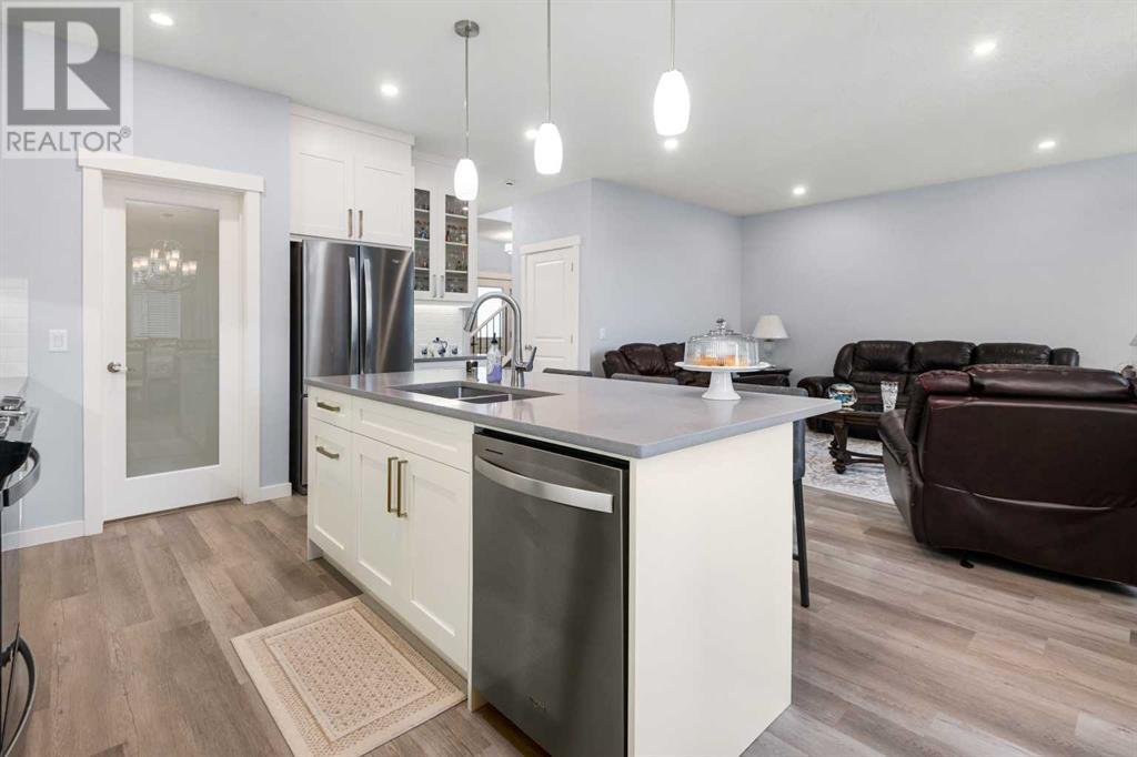 78 Lakes Estates Circle, Strathmore, Alberta  T1P 1L8 - Photo 6 - A2213833