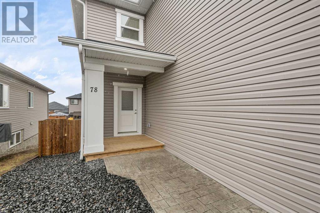 78 Lakes Estates Circle, Strathmore, Alberta  T1P 1L8 - Photo 2 - A2213833