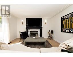 12028 CHESTNUT CRESCENT, Pitt Meadows property photo listing R2994037 for sale