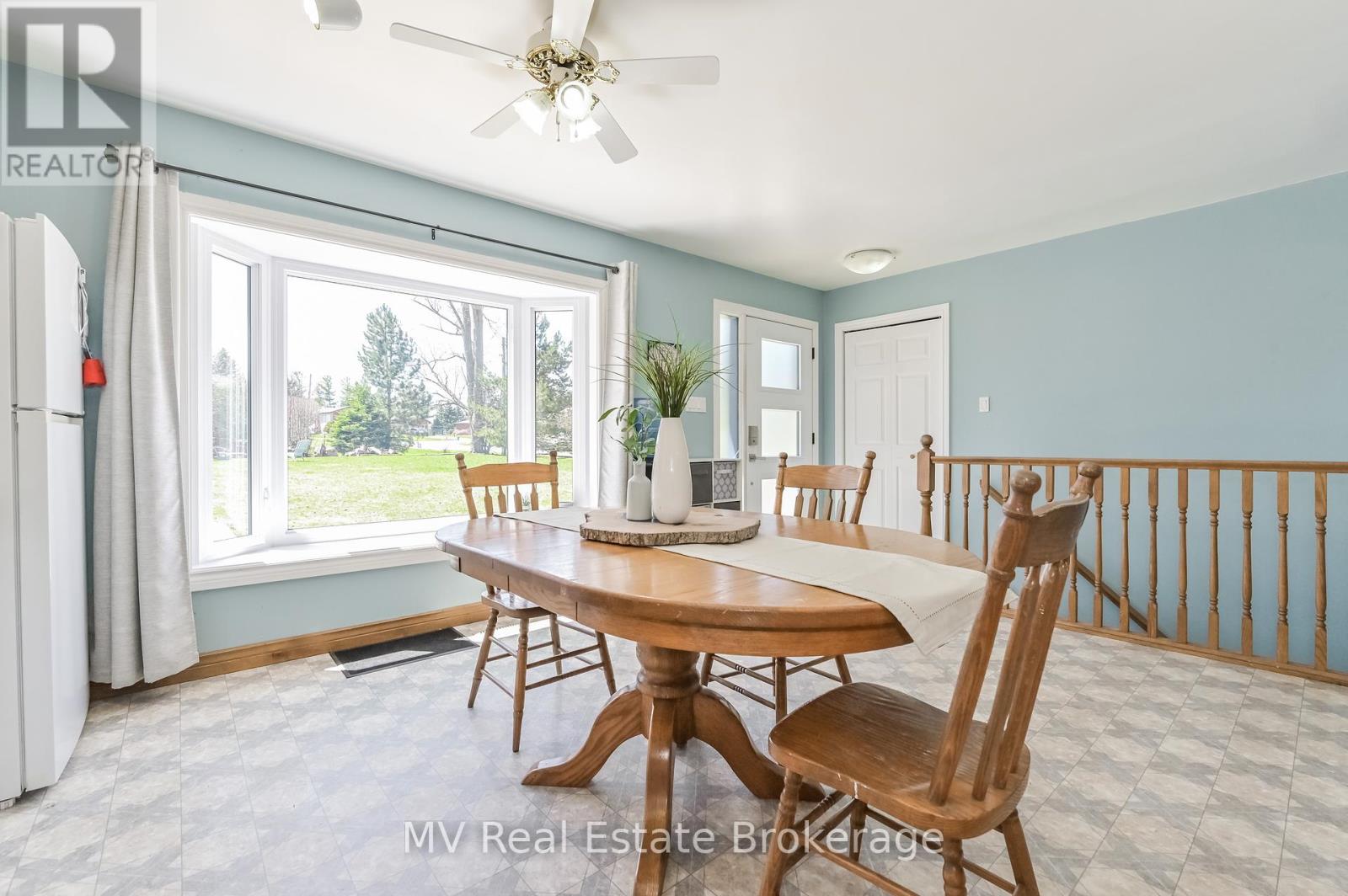 25 Graham Street W, Mapleton, Ontario  N0B 1A0 - Photo 13 - X12102814