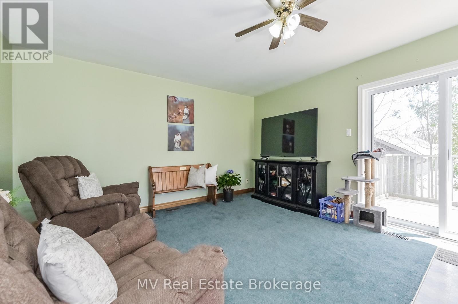 25 Graham Street W, Mapleton, Ontario  N0B 1A0 - Photo 16 - X12102814