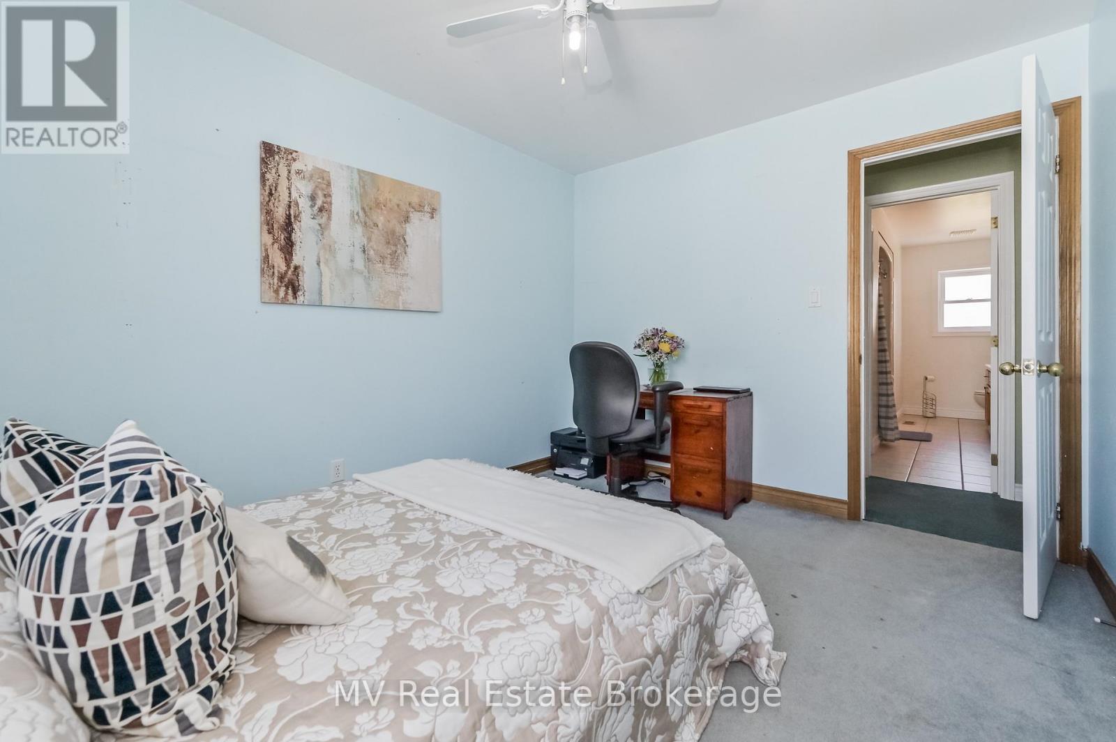 25 Graham Street W, Mapleton, Ontario  N0B 1A0 - Photo 21 - X12102814