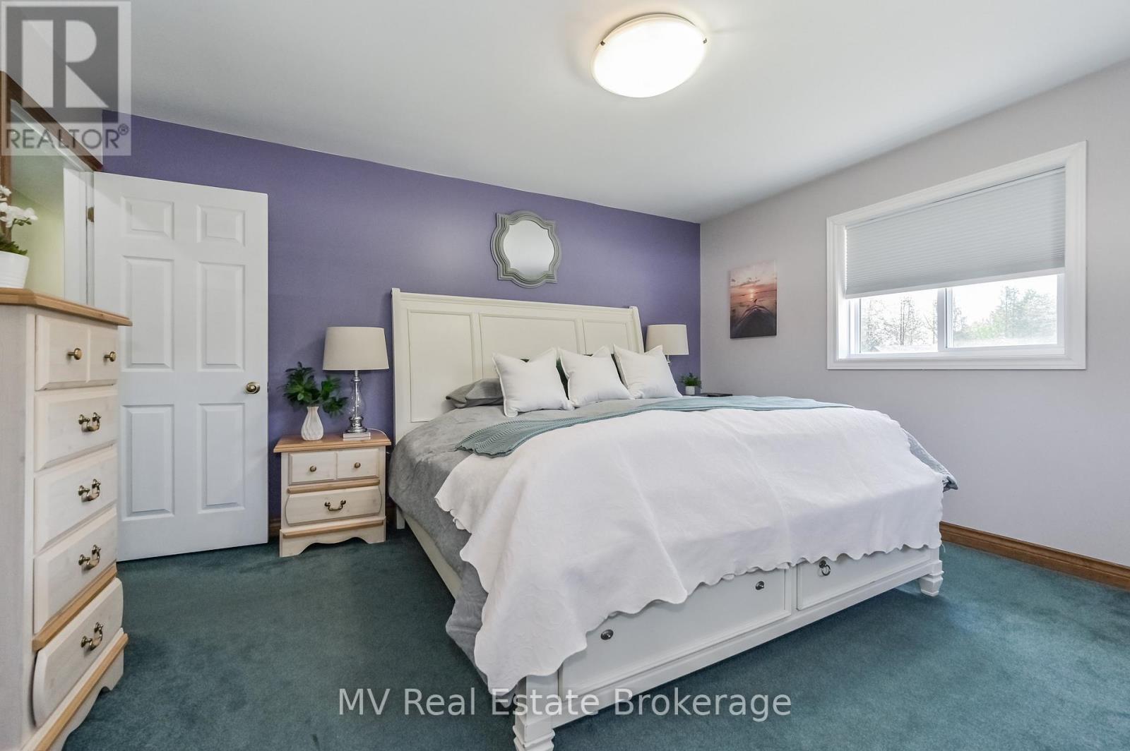 25 Graham Street W, Mapleton, Ontario  N0B 1A0 - Photo 25 - X12102814