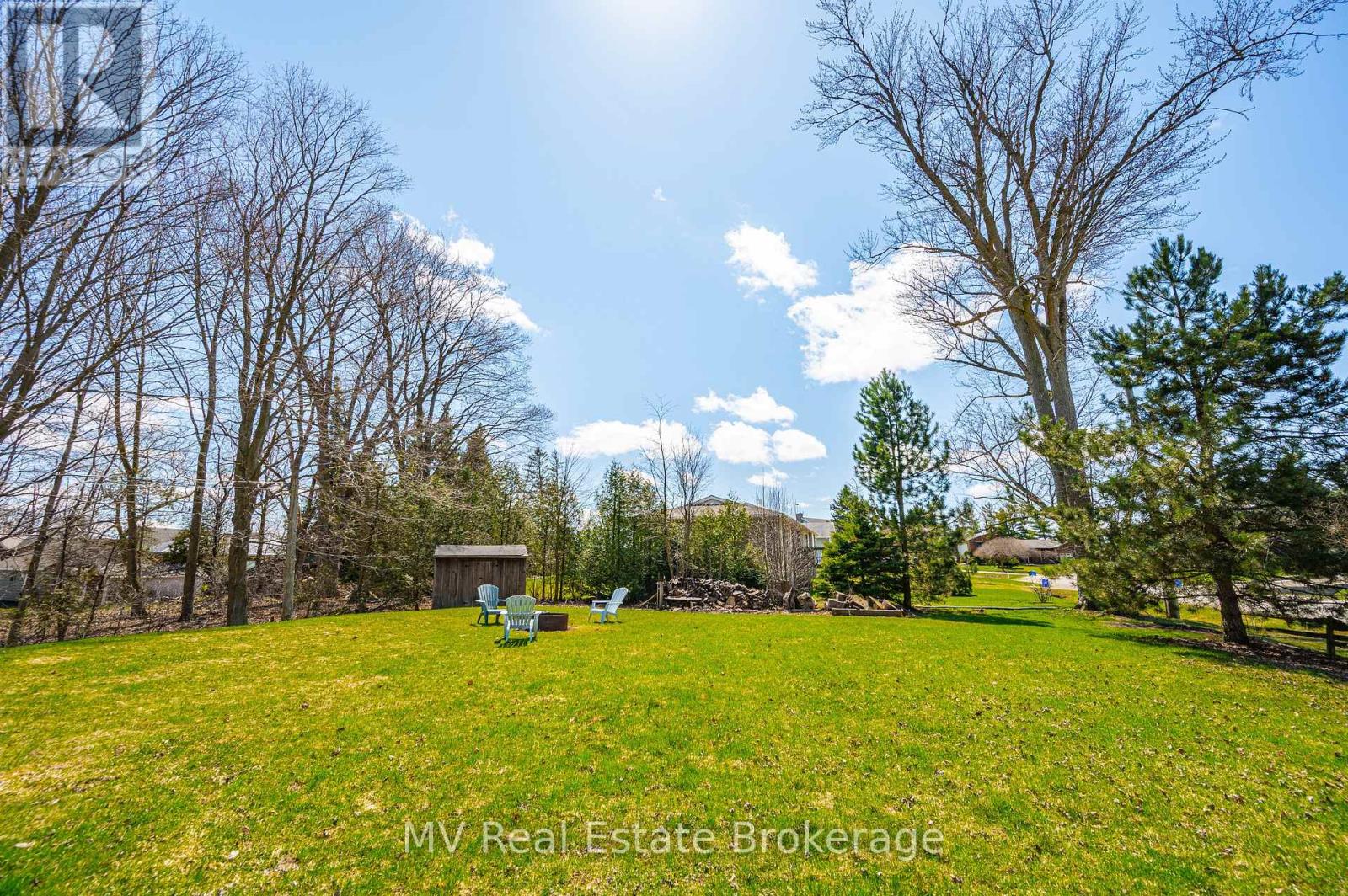 25 Graham Street W, Mapleton, Ontario  N0B 1A0 - Photo 37 - X12102814