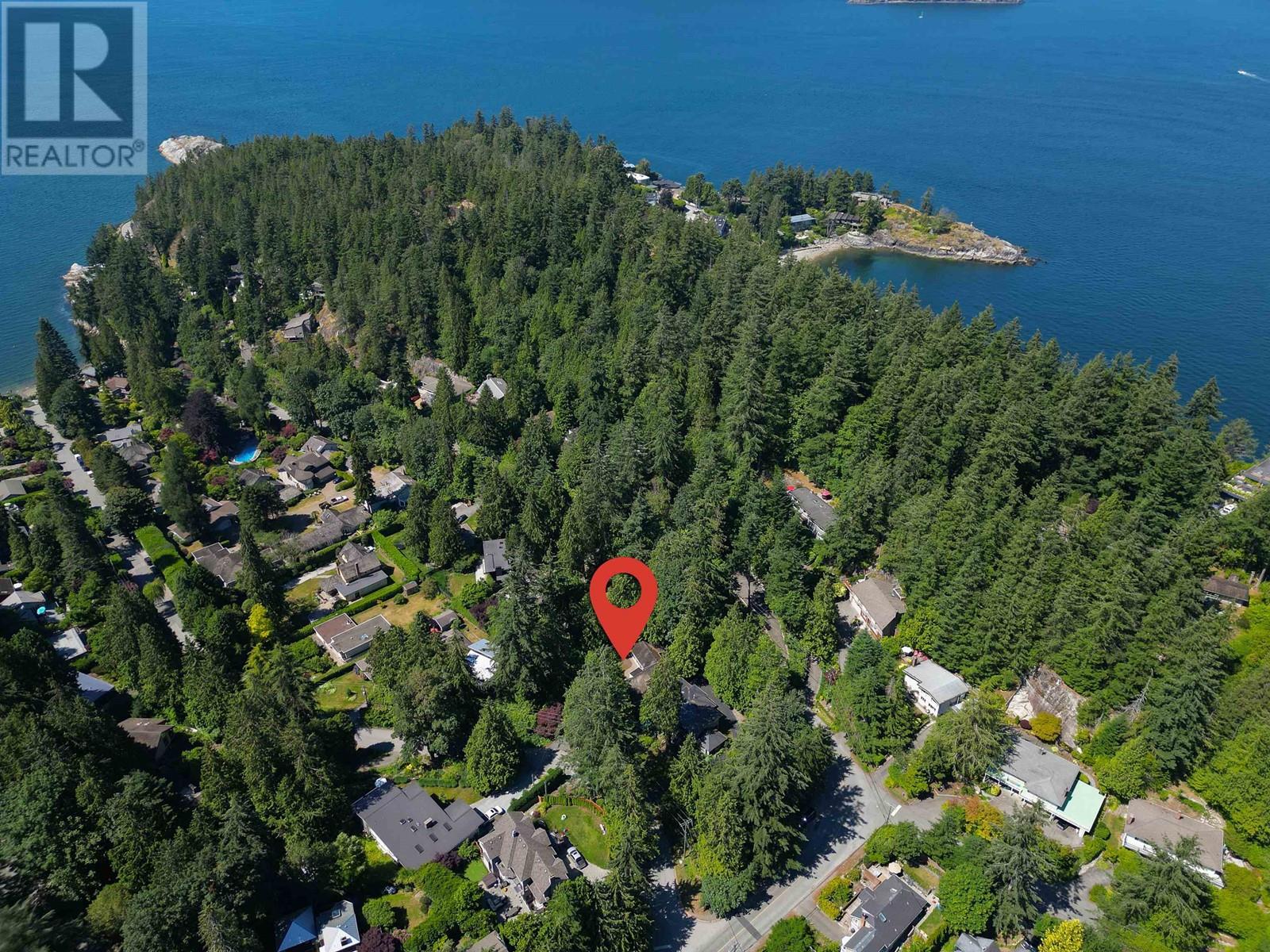 6912 Marine Drive, West Vancouver, British Columbia  V7W 2K3 - Photo 6 - R2994152