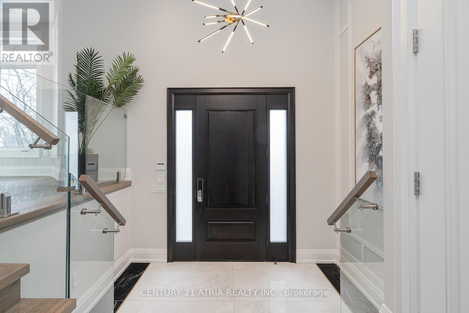 Property at 106 ALLINGHAM GARDENS image 2