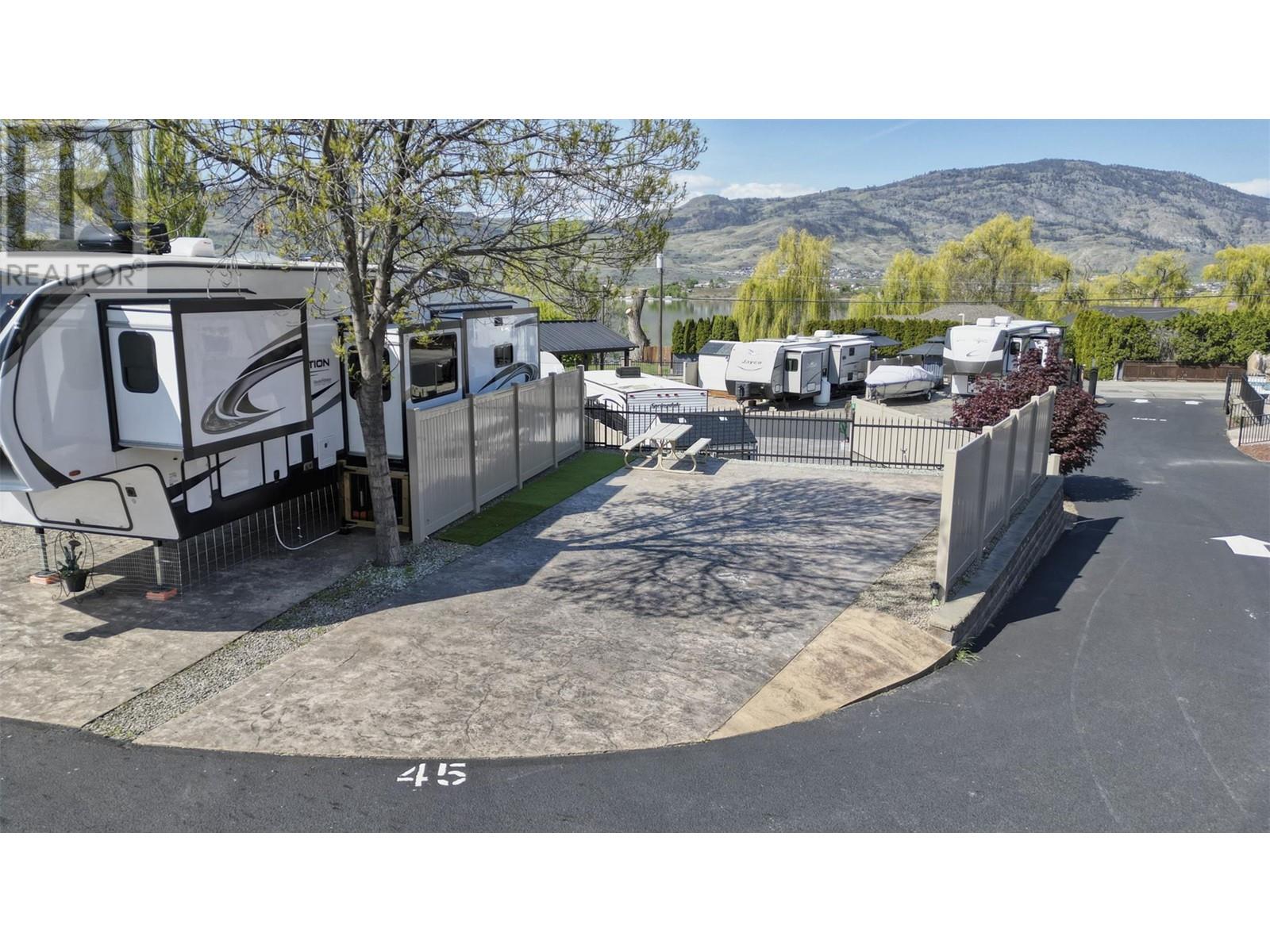 3207 Lakeshore Drive Unit# 45, Osoyoos, British Columbia  V0H 1V6 - Photo 2 - 10343643
