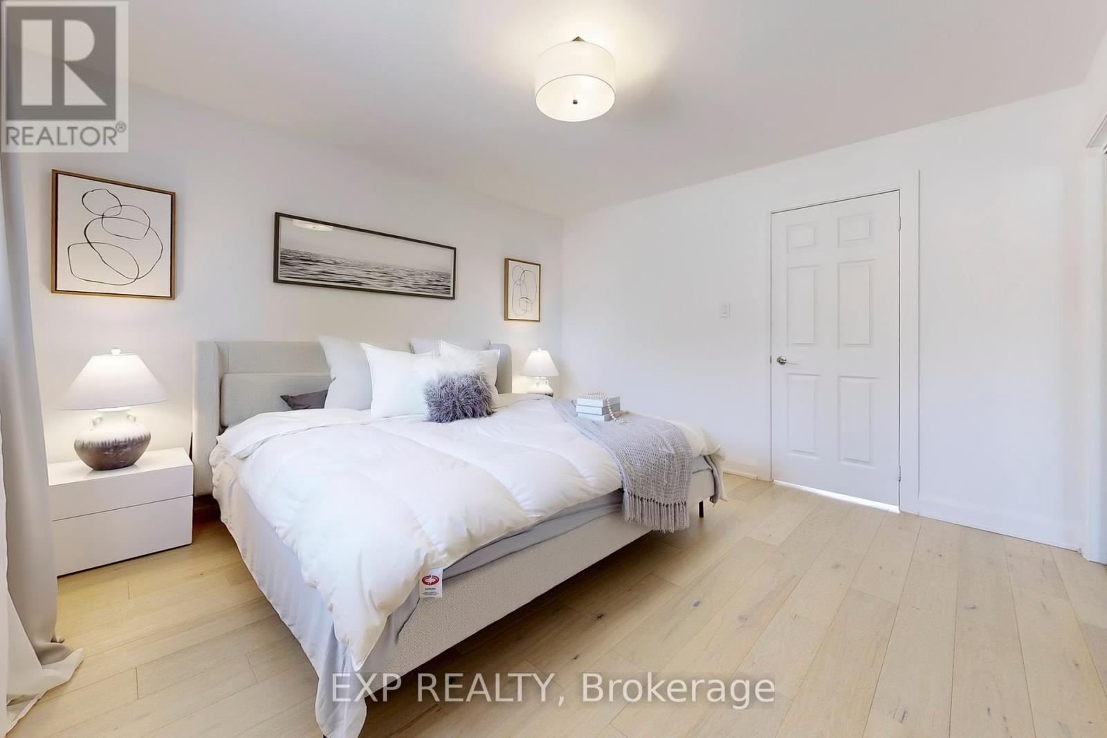207 Alexander Road, Newmarket, Ontario  L3Y 5P2 - Photo 16 - N12102868
