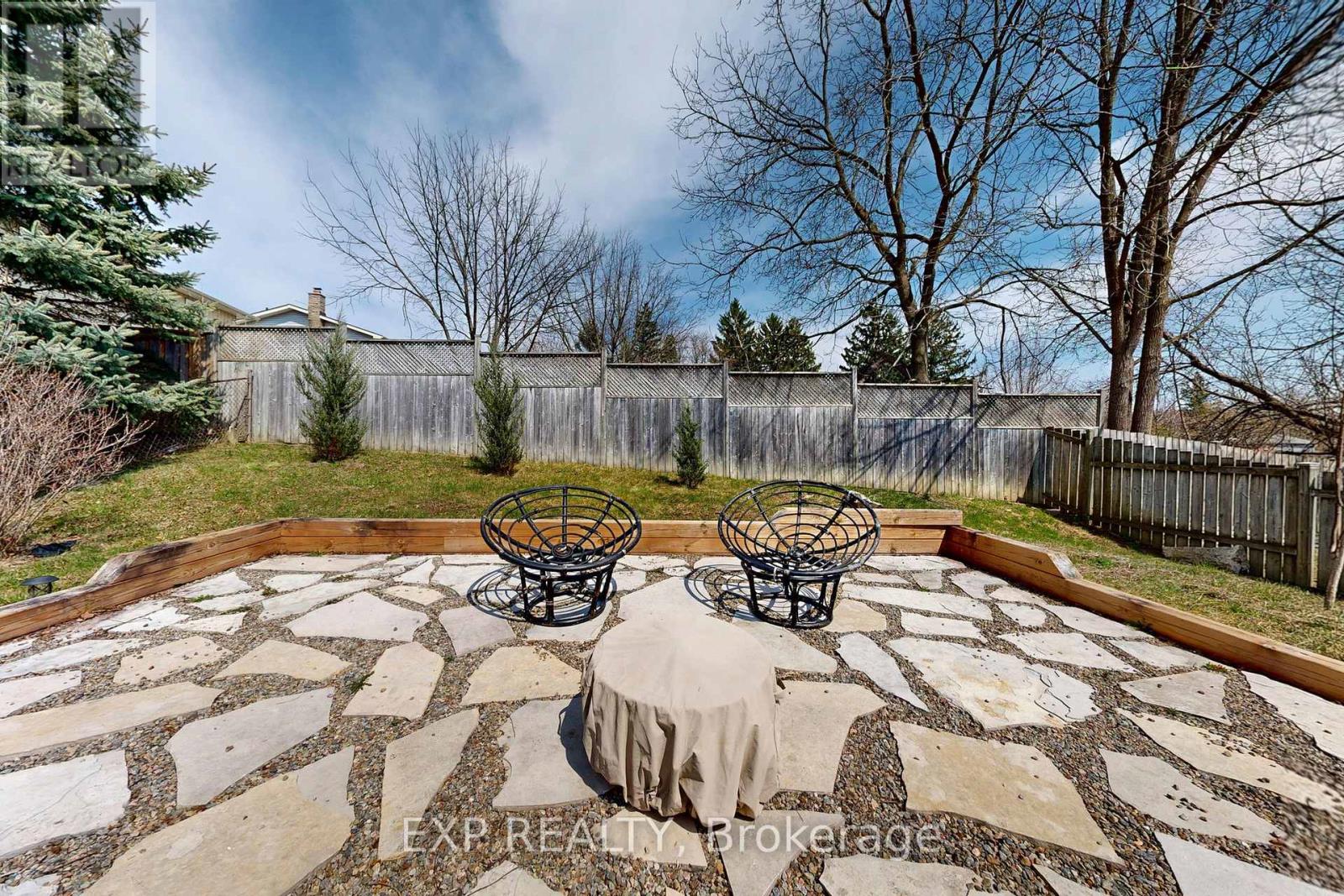 207 Alexander Road, Newmarket, Ontario  L3Y 5P2 - Photo 34 - N12102868