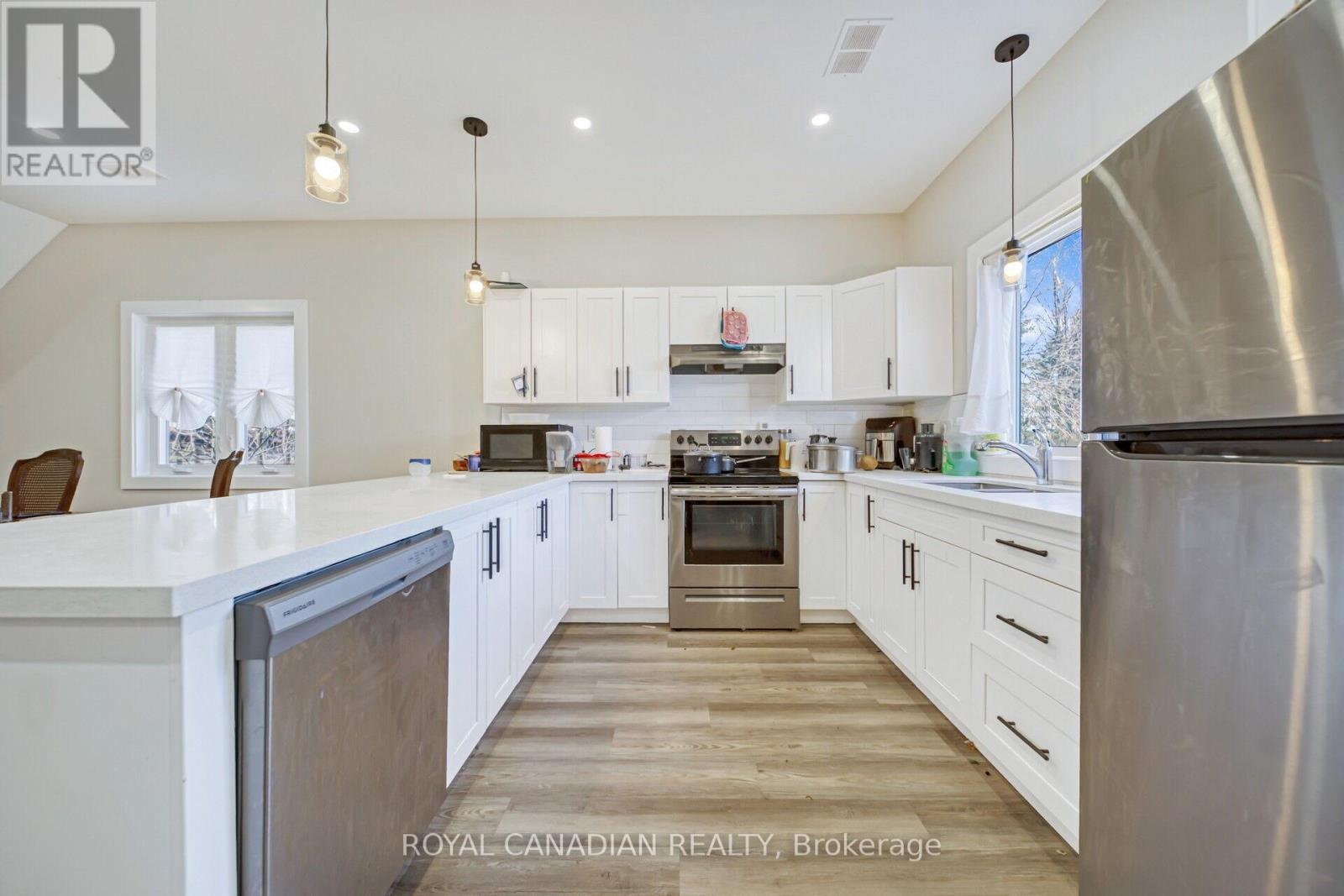200 Ardagh Road W, Barrie, Ontario  L4N 3V6 - Photo 11 - S12102885