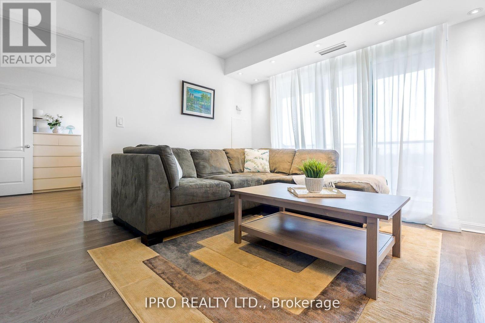 503 - 1150 Parkwest Place, Mississauga, Ontario  L5E 3K4 - Photo 8 - W12102862