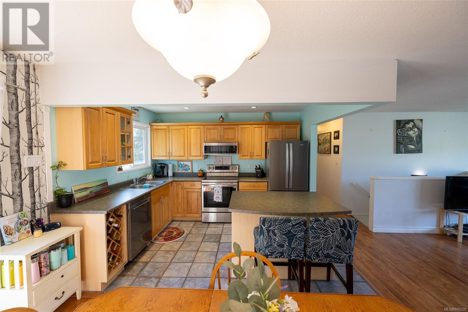 7500 Cadwallader Cres, Port Hardy, British Columbia  V0N 2P0 - Photo 8 - 996229
