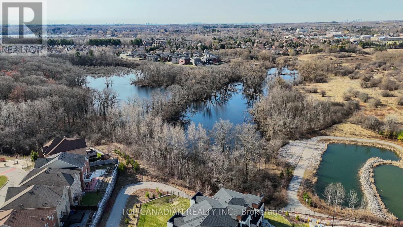 Property at 198 PARADELLE DRIVE image 4