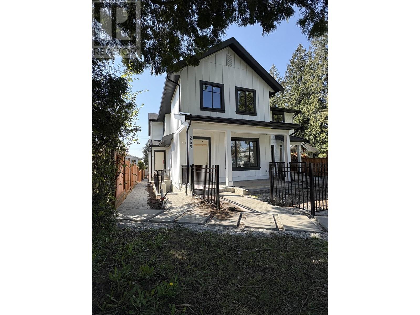 261 E 23rd Street, North Vancouver, British Columbia  V7L 3E4 - Photo 6 - R2994198