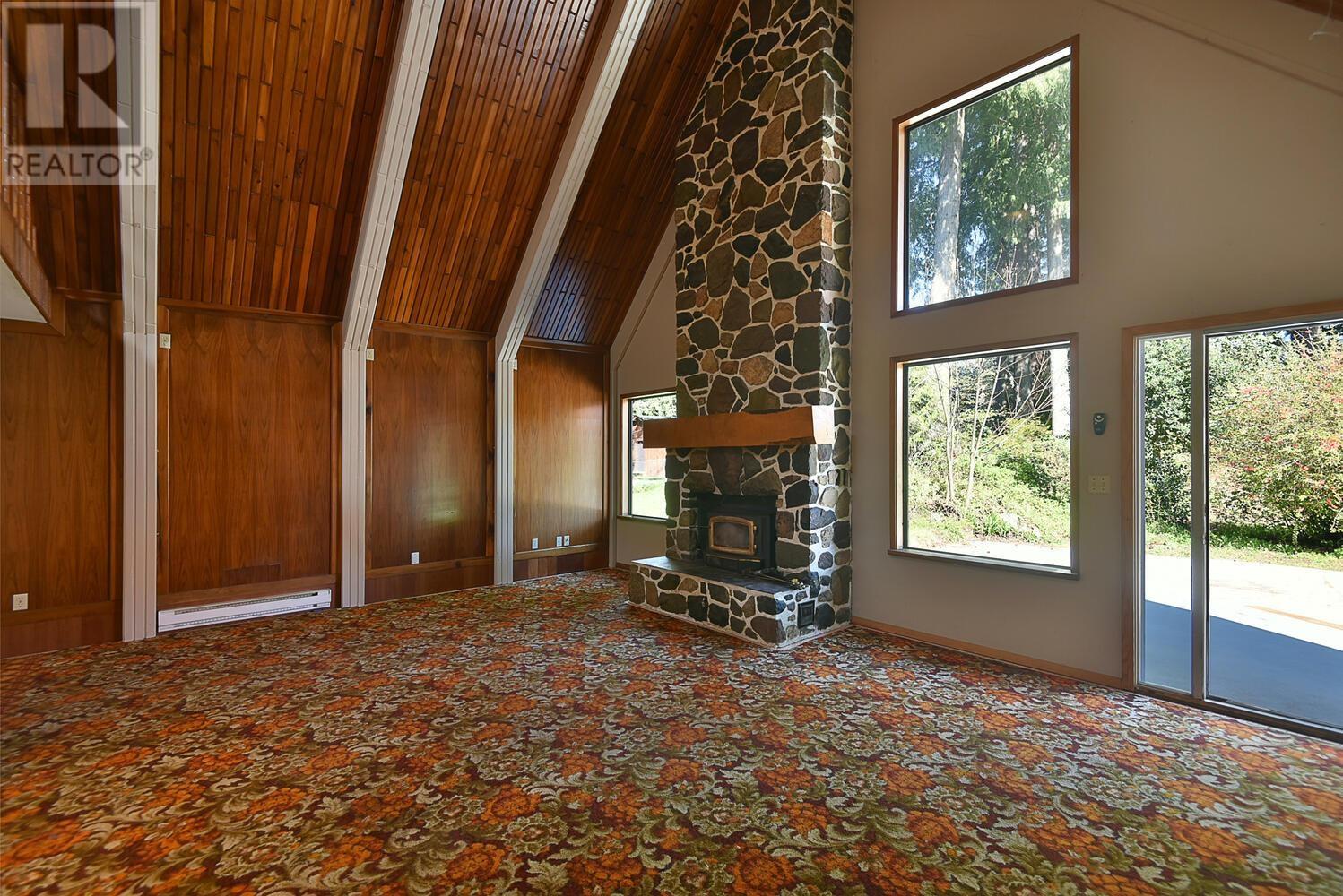 Property at 5651 WAKEFIELD ROAD image 4