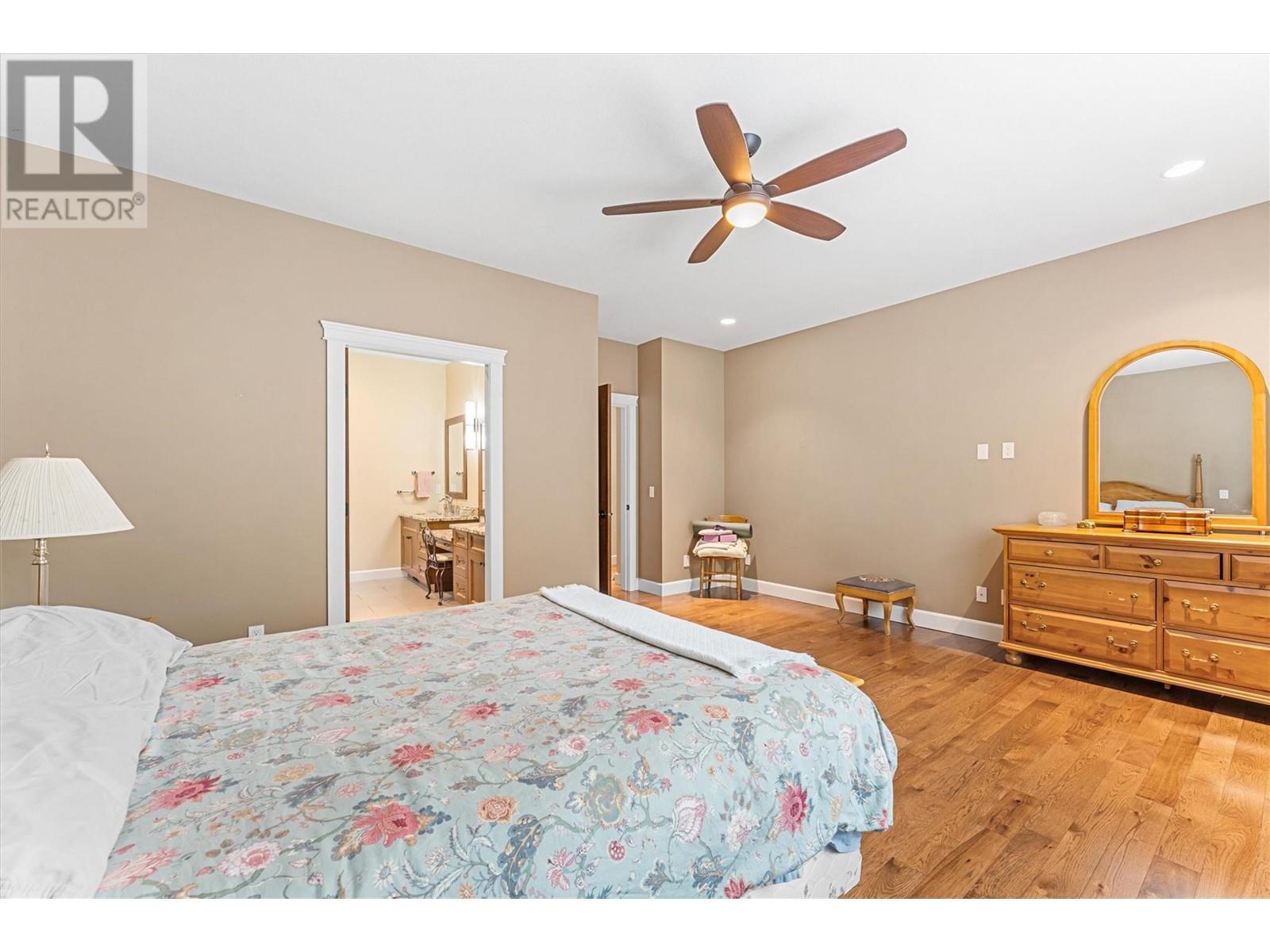 10627 Okanagan Centre Road W, Lake Country, British Columbia  V4V 2H8 - Photo 18 - 10344935