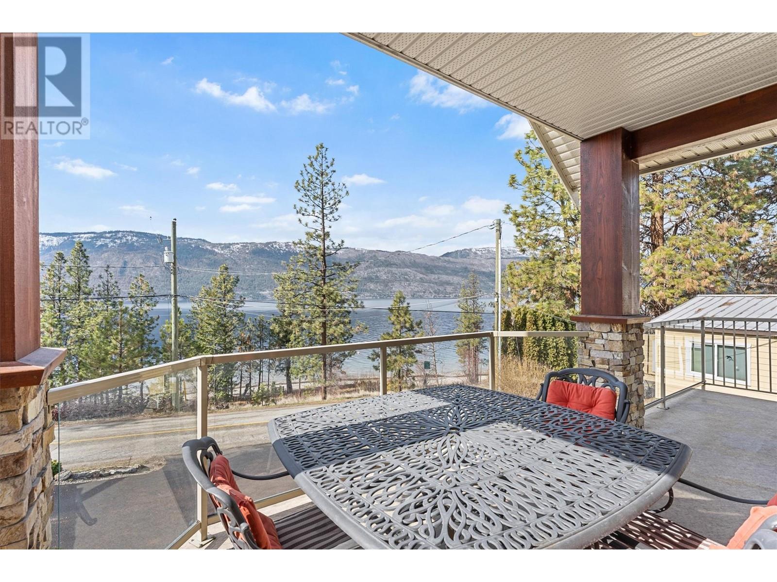 10627 Okanagan Centre Road W, Lake Country, British Columbia  V4V 2H8 - Photo 32 - 10344935