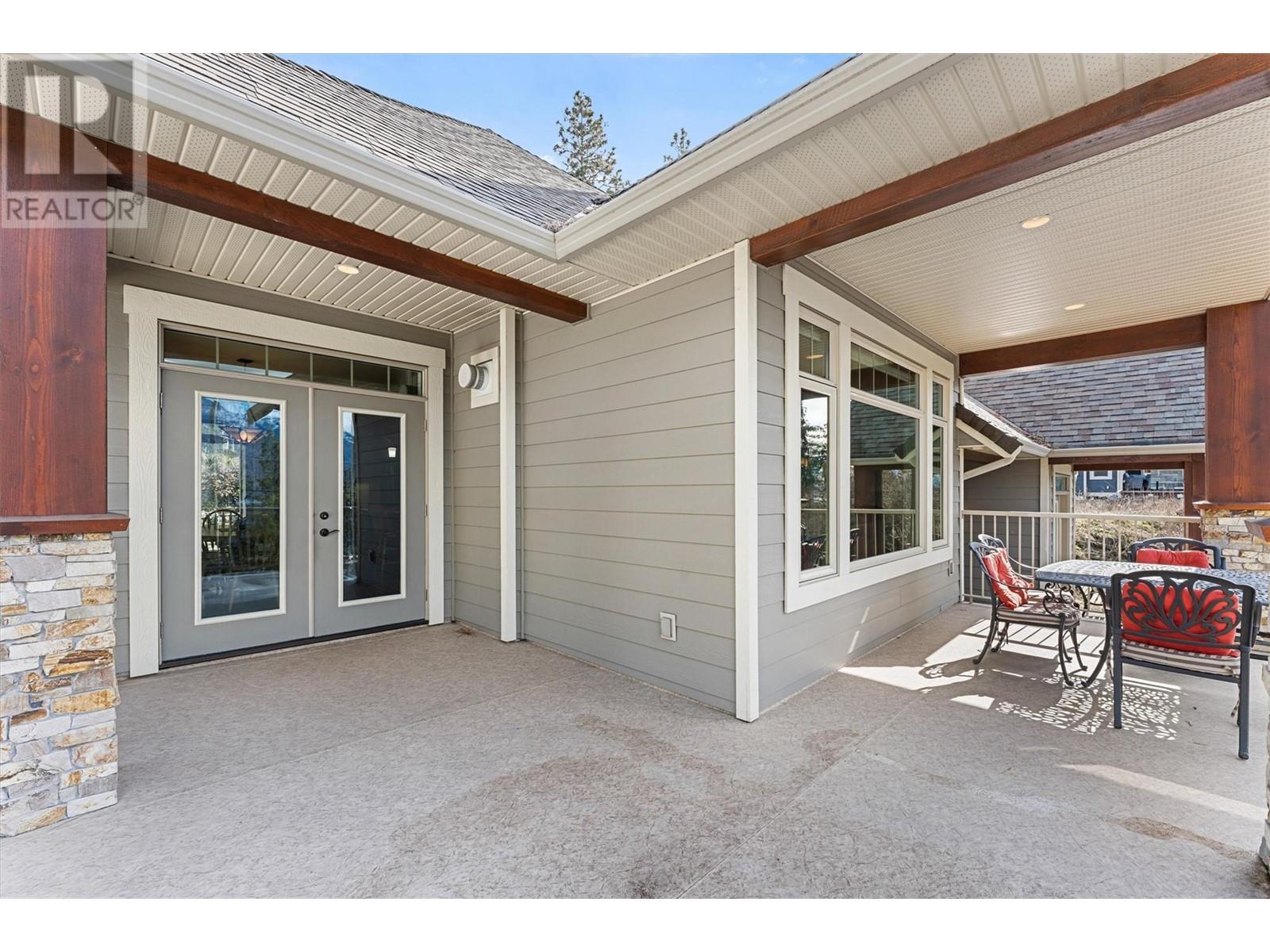 10627 Okanagan Centre Road W, Lake Country, British Columbia  V4V 2H8 - Photo 37 - 10344935
