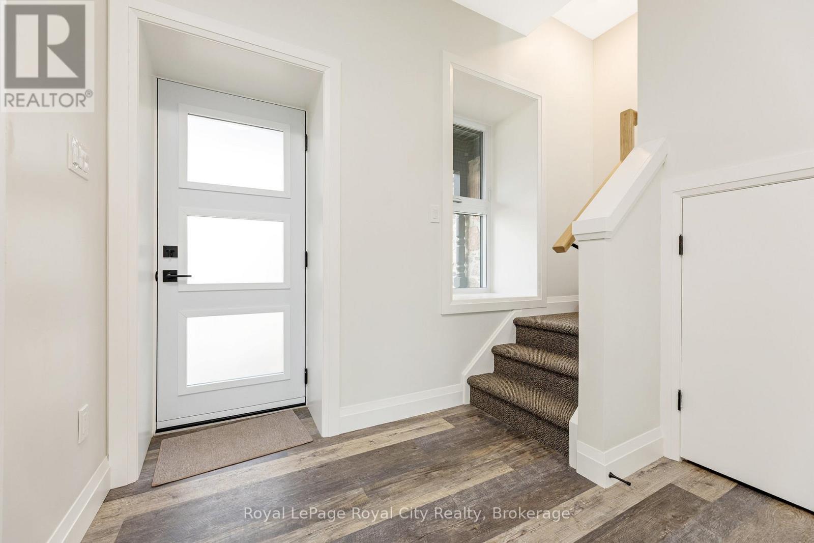 33 Islington Avenue, Guelph, Ontario  N1E 1B2 - Photo 24 - X12102912
