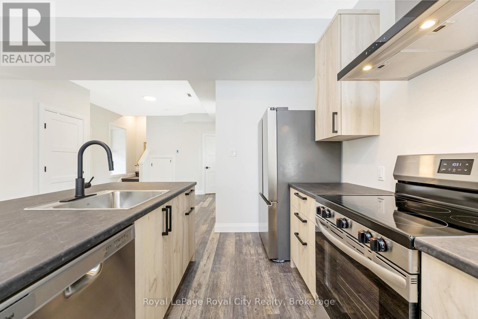 33 Islington Avenue, Guelph, Ontario  N1E 1B2 - Photo 29 - X12102912