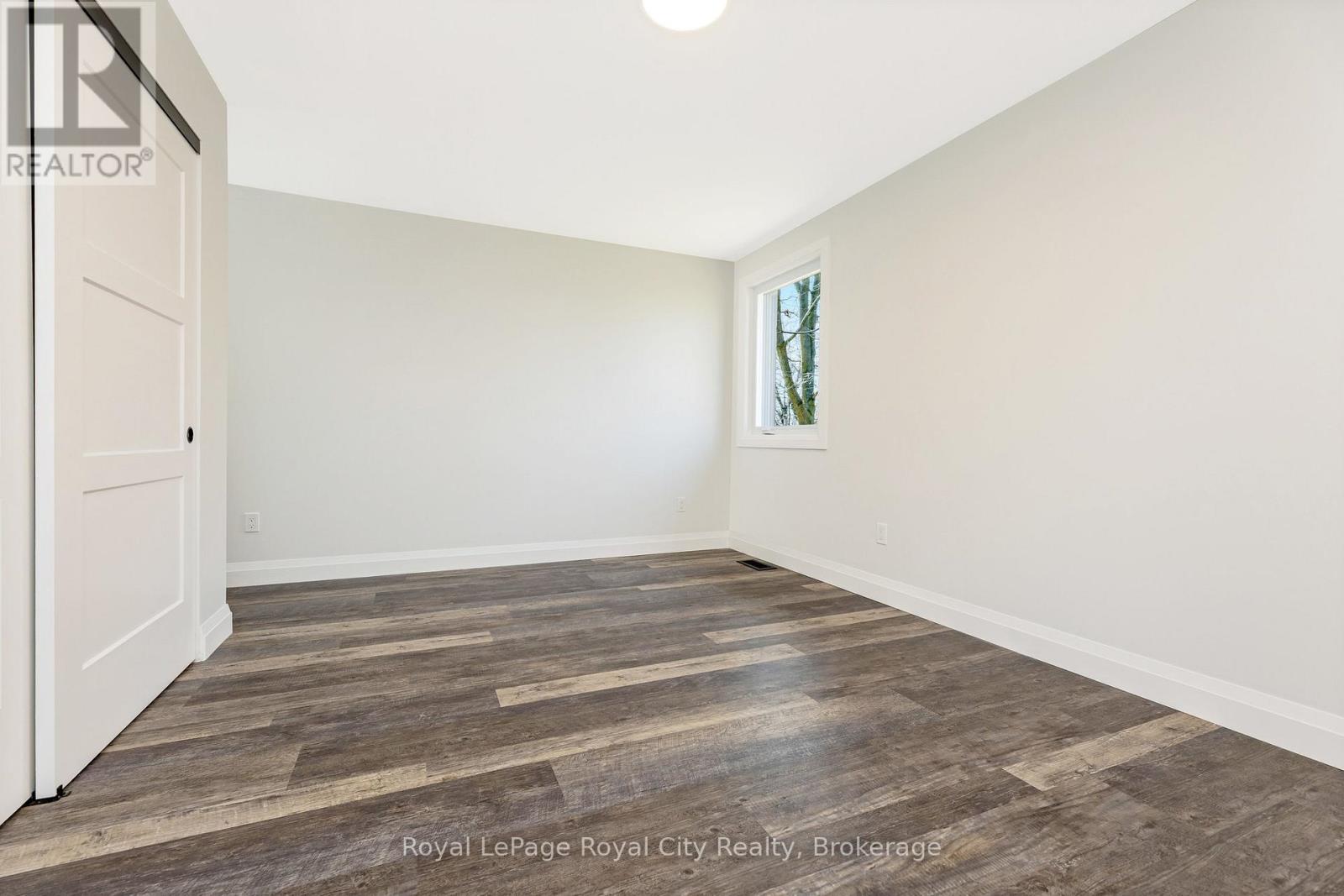33 Islington Avenue, Guelph, Ontario  N1E 1B2 - Photo 34 - X12102912