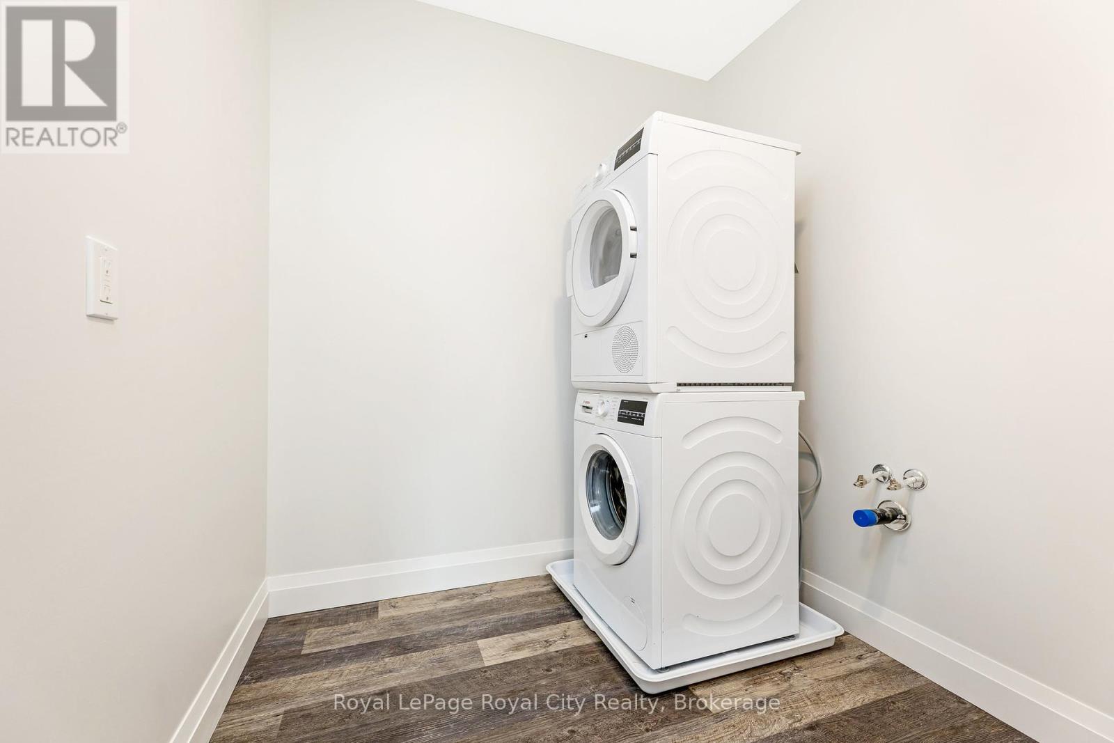 33 Islington Avenue, Guelph, Ontario  N1E 1B2 - Photo 38 - X12102912