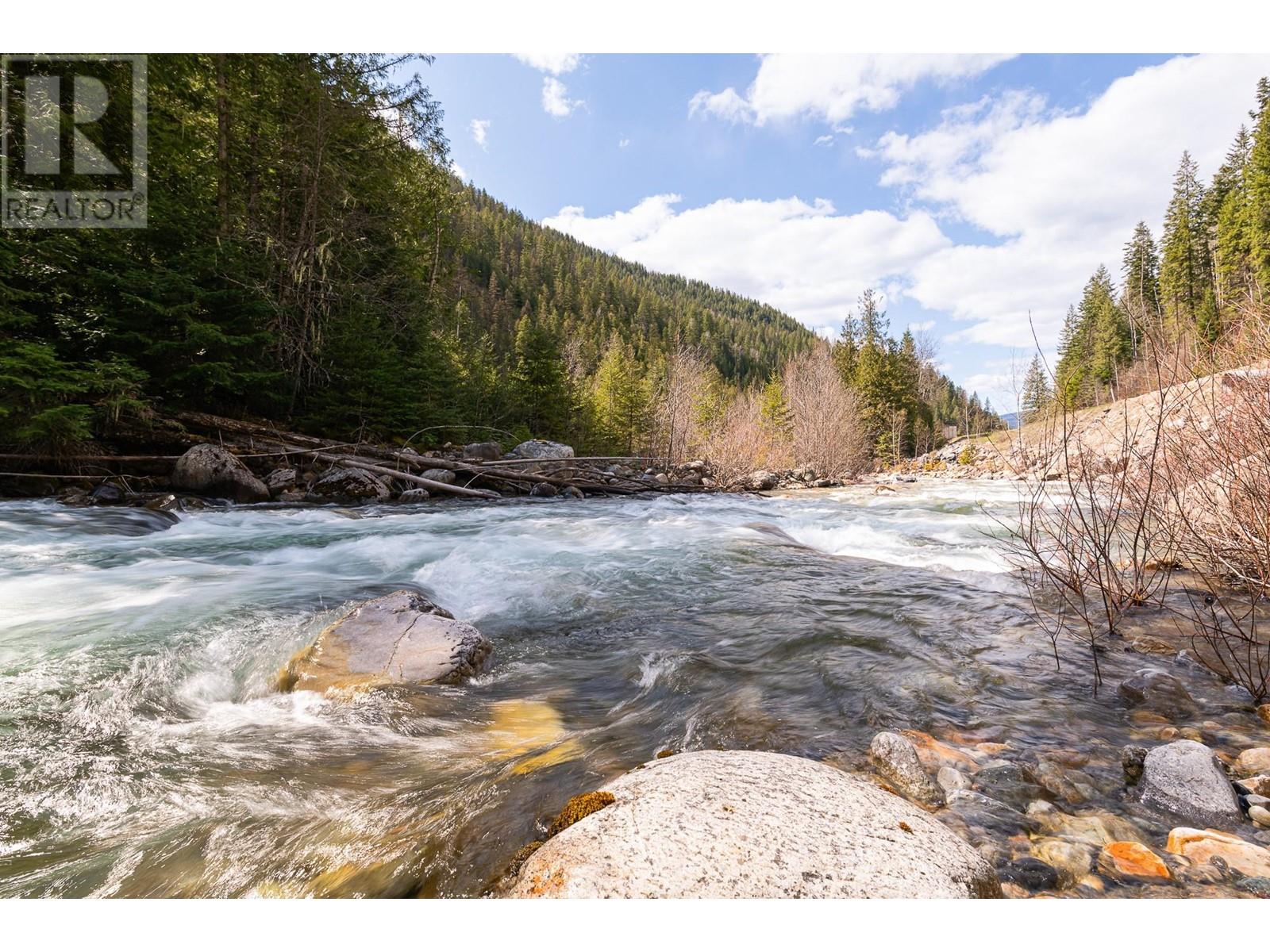 DL 10612 3 Highway, Salmo, British Columbia