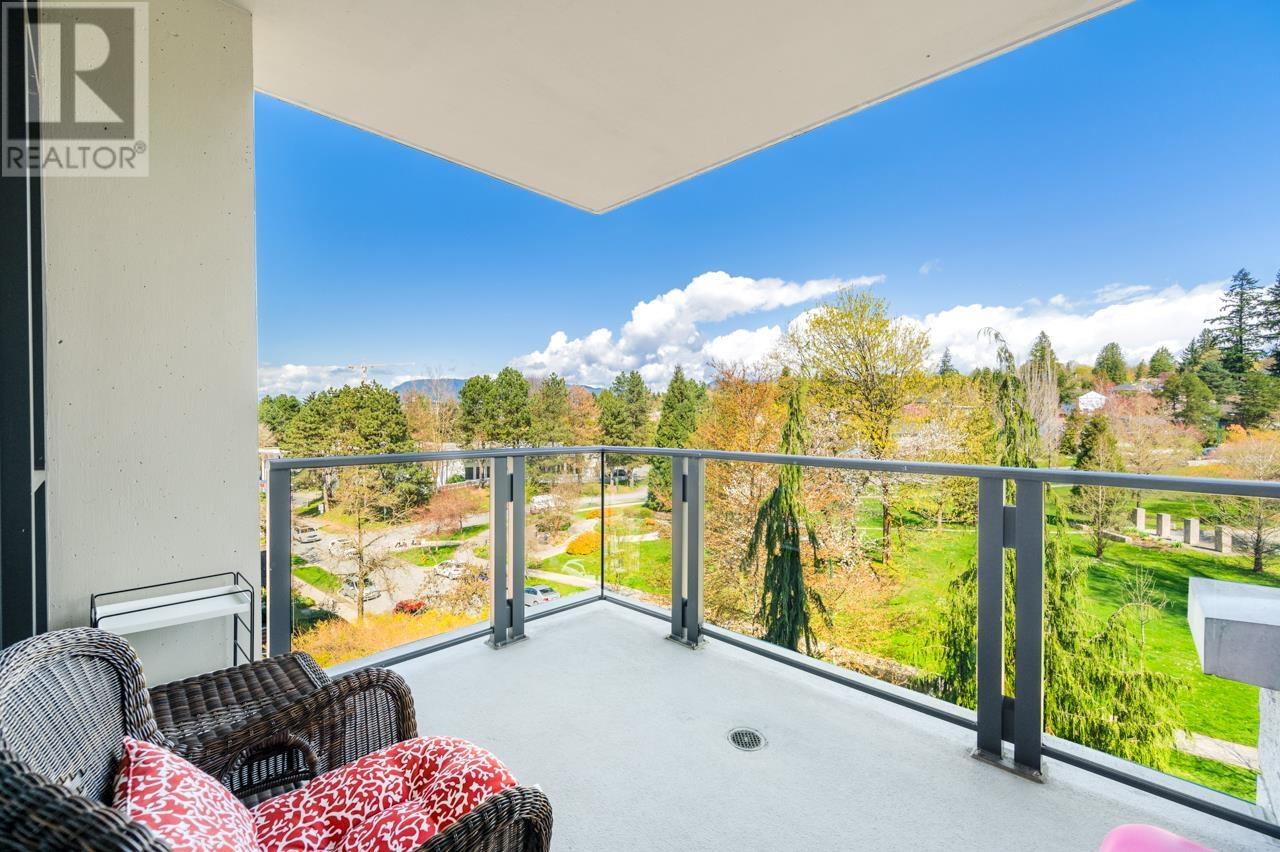 Property at 403 4685 VALLEY DRIVE image 4