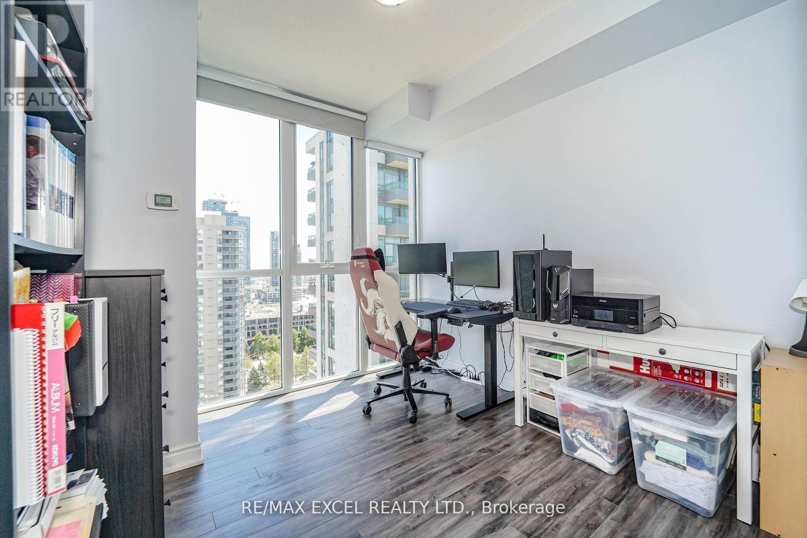 1905 - 339 Rathburn Road W, Mississauga, Ontario  L5B 0K8 - Photo 29 - W12102890