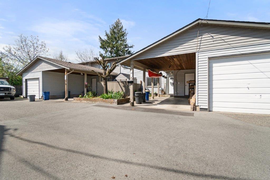 Property at 57 46689 FIRST AVENUE image 3