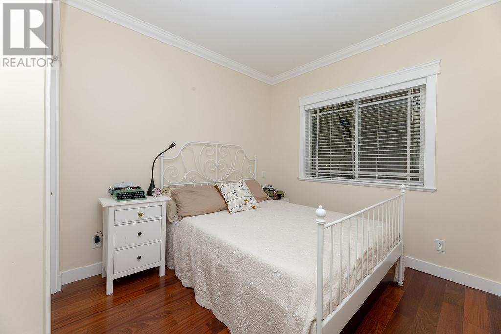 756 Gerussi Lane, Gibsons, British Columbia  V0N 1V7 - Photo 19 - R2989589